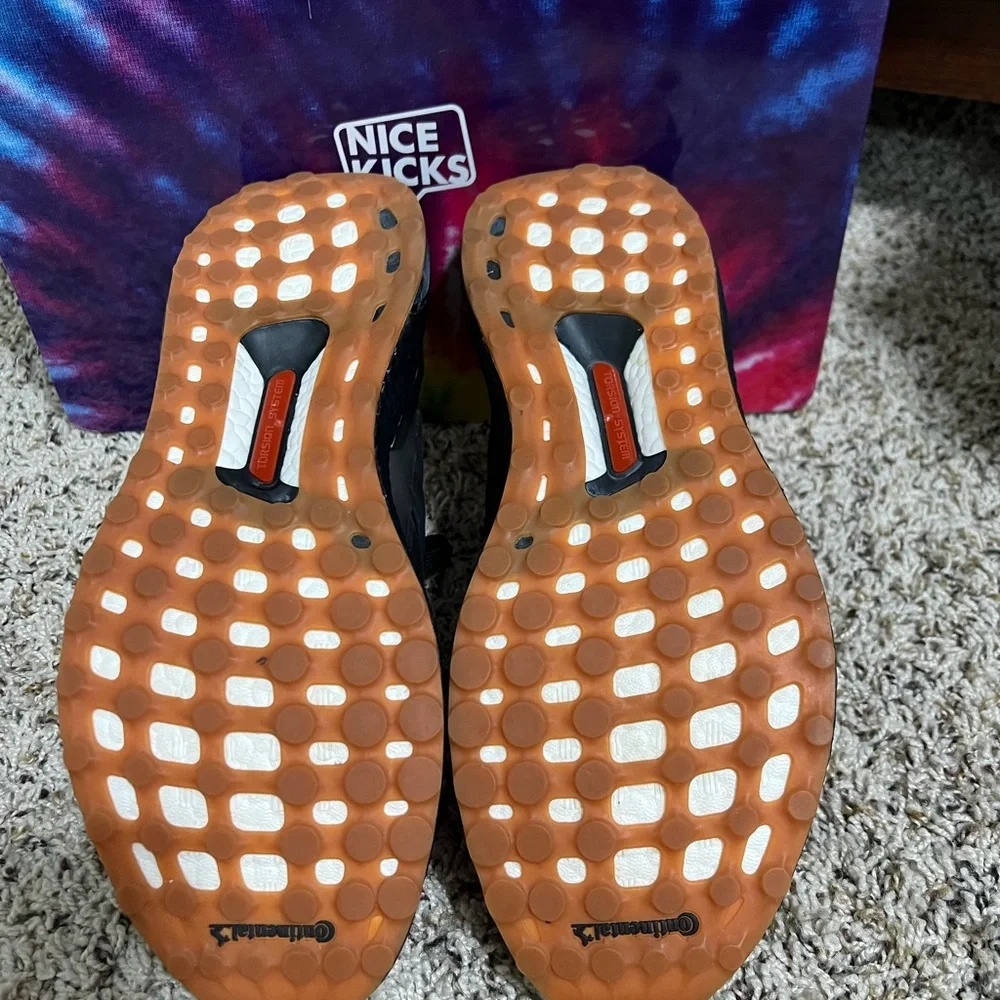 Adidas Ultra Boost Consort Woodstock Edition - Picture 3 of 7